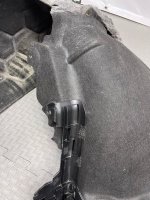 Audi / Q8 / Подкрылок