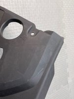 Porsche / Cayenne / Подкапотный пластик