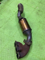 Volkswagen / Touareg / Приемная труба глушителя