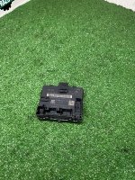 Volkswagen / Golf / Блок управления двери