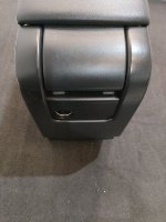 Volvo / XC60 / Подлокотник