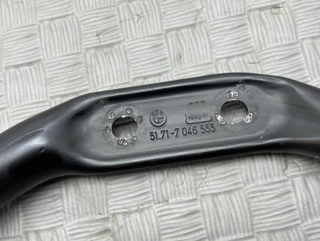 BMW / M6 / Распорка кузова