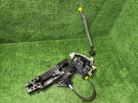 Audi / A6 / Замок двери комплект