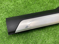 BMW / 7-Series / Накладка порога