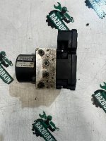 Volkswagen / Touareg / Блок ABS