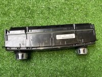 Volkswagen / Touareg / Блок климата