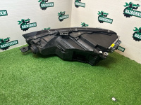 Audi / A5 / Фара