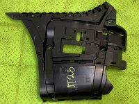 BMW / 7-Series / Кронштейн бампера