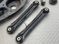 Mercedes-Benz / 190e / Рычаг подвески