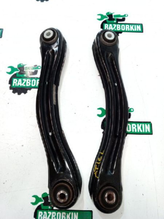 JEEP / Grand Cherokee SRT-8 / Рычаг подвески