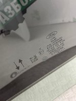 Ford / EXPLORER / Стекло двери