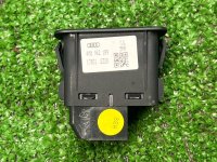 Audi / A5 / Кнопка отключения охранной сигнализации