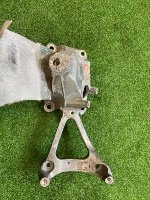 Audi / Q7 / Опора двигателя