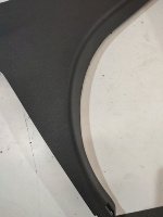 BMW / X1 / Центральная стойка кузова