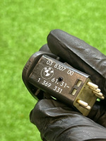 BMW / 5-Series / Кнопка регулировки зеркал