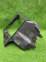 Audi / Q7 / Воздуховод