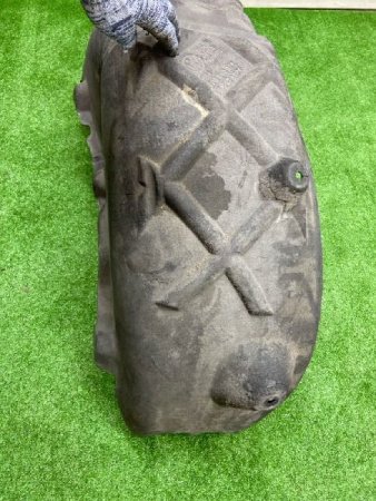 Volkswagen / Touareg / Подкрылок