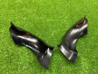 Audi / Q7 / Накладка петли багажника