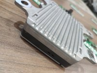 Volkswagen / Touareg / Блок управления масляного насоса