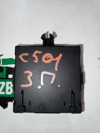 Mercedes-Benz / GLC 250d 4-matic / Блок управления двери