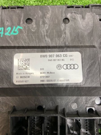 Audi / A5 / Блок комфорта