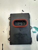 Volkswagen / Touareg / Блок управления системой адаптивного освещения