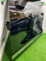 Volkswagen / Touareg / Дверь боковая