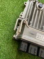 BMW / 7-Series / Блок управления двигателем