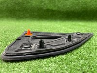 Chevrolet / Tahoe / Молдинг двери