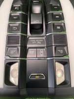 Porsche / Cayenne / Плафон потолка