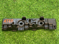 Audi / A6 / Кронштейн крыла