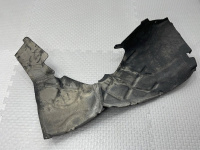 Volkswagen / Touareg / Подкрылок