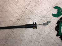 Volvo / S60 / Трос замка двери