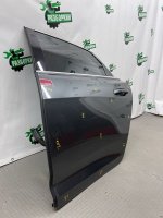 Audi / A6 / Дверь боковая