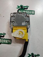 Volkswagen / Touareg / Блок управления подушками безопасности