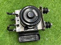 Volkswagen / Touareg / Блок ABS Volkswagen / Touareg / Блок ABS