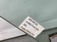 Audi / A7 / Стекло двери