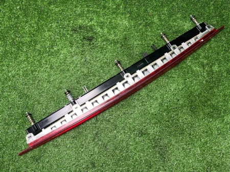 BMW / M6 / Стоп-сигнал