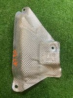 Audi / Q7 / теплозащитный экран