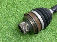 Audi / A4 / Приводной вал