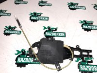 BMW / X3 / Кронштейн ручки двери