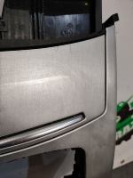 Audi / A6 / Консоль КПП