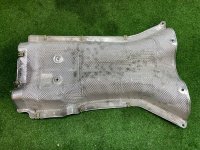 BMW / X5 / теплозащитный экран