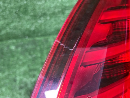 Audi / SQ8 / Фонарь задний