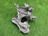 Audi / A4 / Кронштейн подрамника