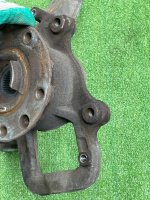 Audi / Q7 / Кулак поворотный