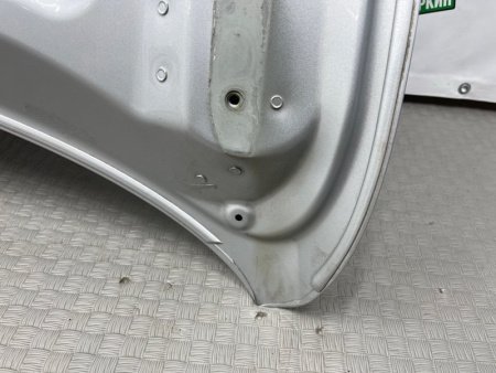 Volkswagen / Touareg / Капот