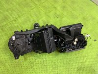 Volkswagen / Touareg / Печка салона