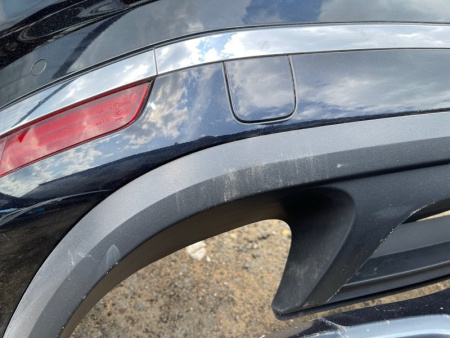 Volkswagen / Touareg / Бампер