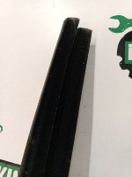 Audi / Q3 / Молдинг стекла